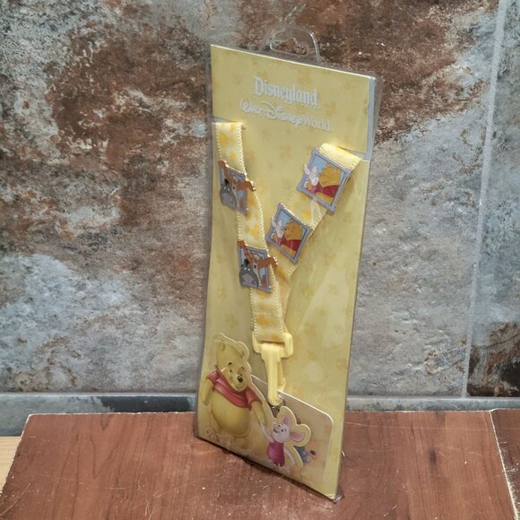 Disney Winnie the Pooh Trading Pins Hunny Pot Breakaway Lanyard ID Badge Holder - Picture 13 of 14